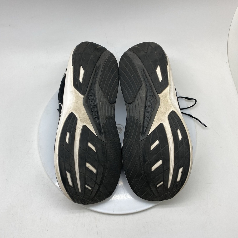 Topo Ultrafly 6 Athletic Womens 8 Black White Running Walk Gym Sneakers Shoes - Picture 9 of 10
